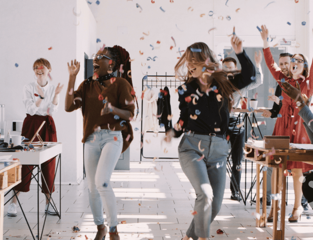 holiday-employee-engagement-ideas-intellisource